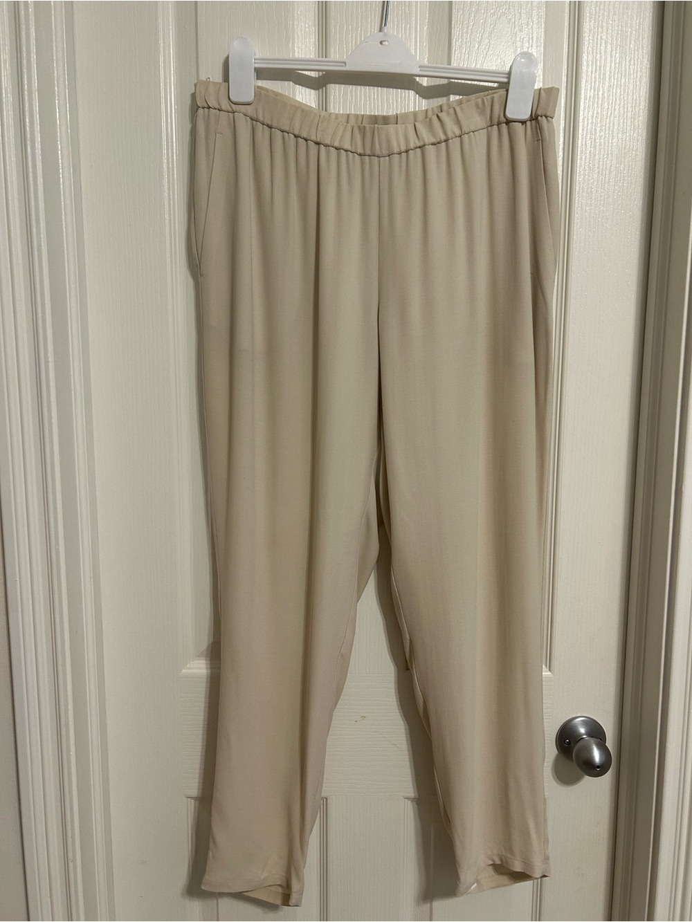 Eileen Fisher Silk Cream Pull-On Pants